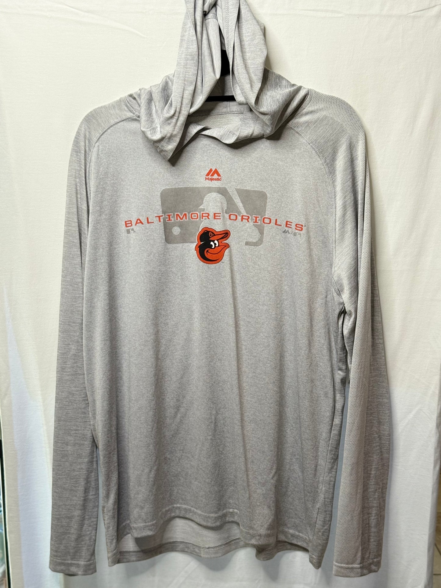 Baltimore Orioles Majestic Dri-FIT Long Sleeve Hoodie Shirt – Gray (Size L)