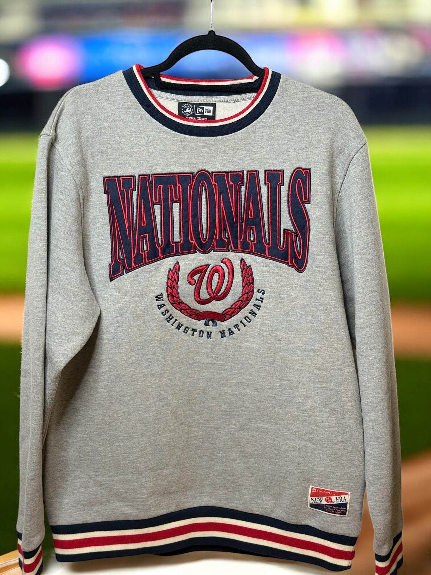 Washington Nationals Women’s Sweatshirt – New Era (2023, Size M)